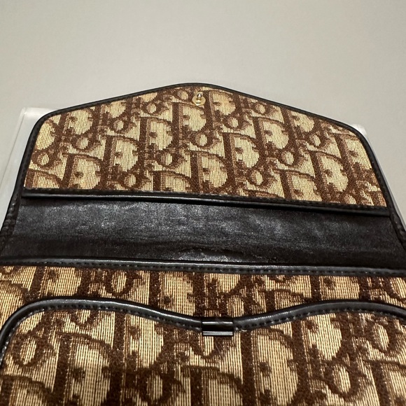 Christian Dior Vintage Trotter Cluch in EUC - Picture 10 of 11